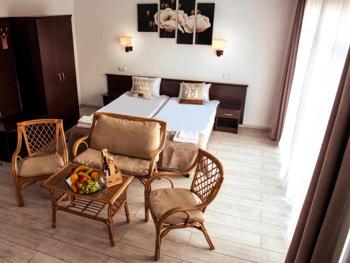 Hotel Feniks Gniezno Eksteriør billede