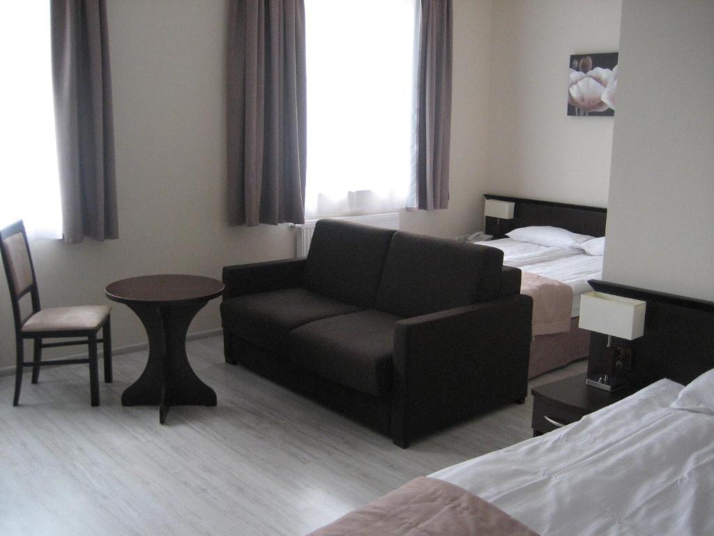 Hotel Feniks Gniezno Værelse billede